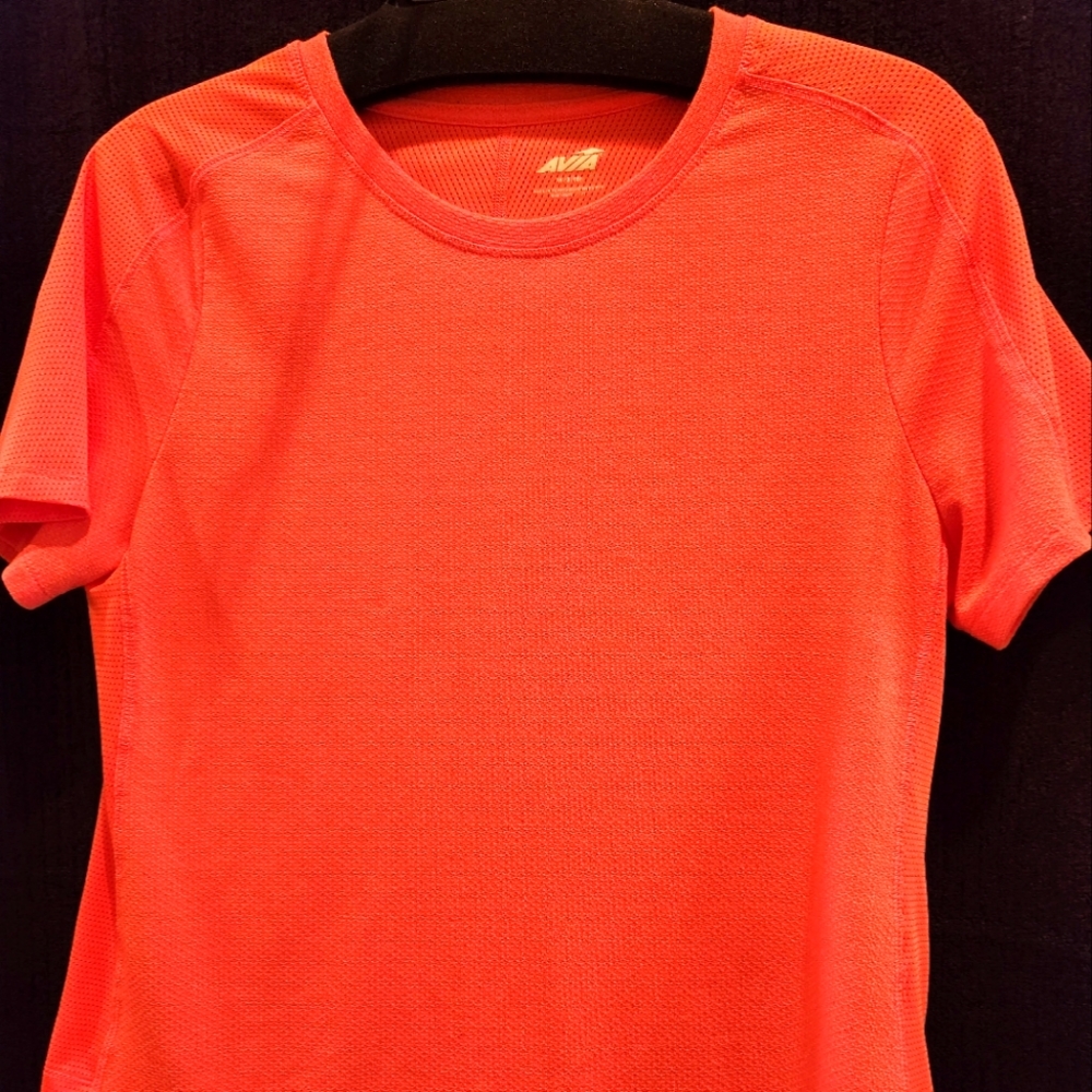 AVIA Women's Tee